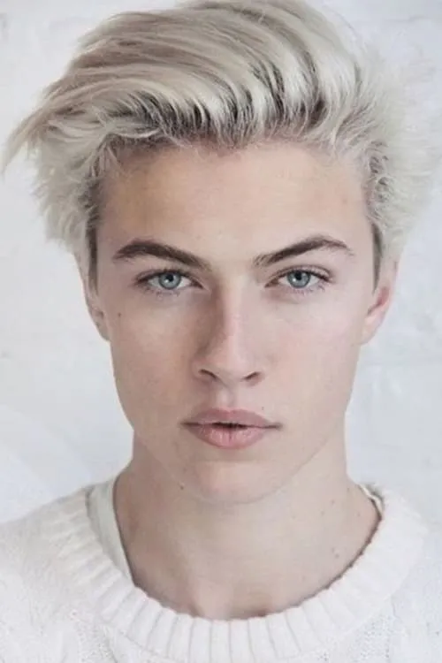 Lucky Blue Smith — personaje: Himself