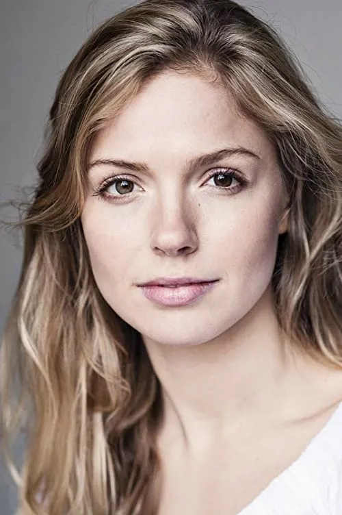 Alex Gillison ha trabajado con Lucy Aarden en 1 ocasiones