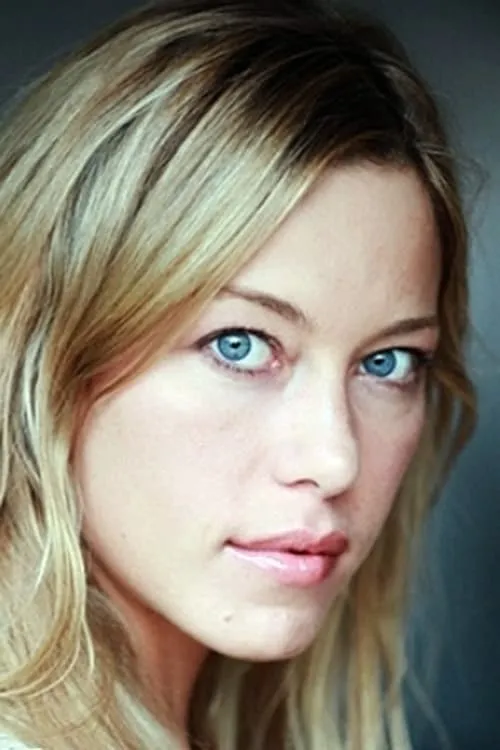 Isabelle Doval ha trabajado con Ludmila Henry en 1 ocasiones