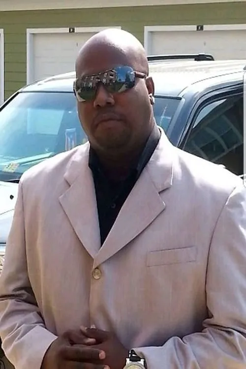 César Farrait ha trabajado con Luis Clemente Rivera en 1 ocasiones