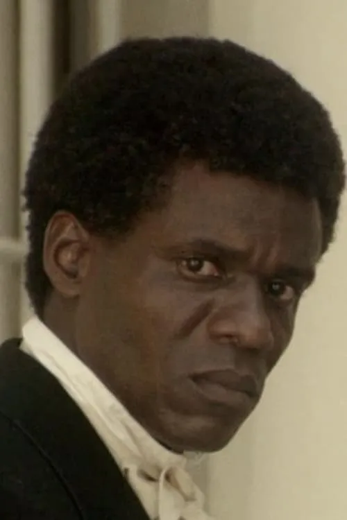 Luis Francisco Cruz en su biografía y filmografía