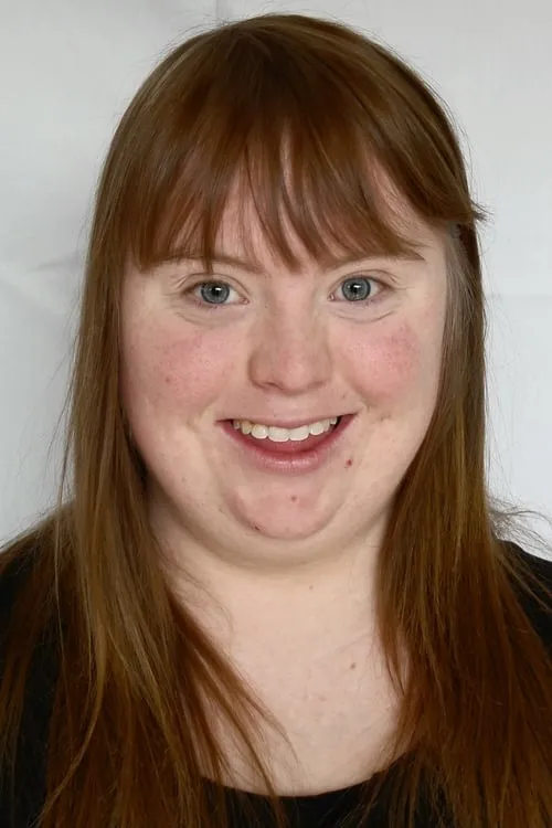 Luisa Wöllisch — personaje: Tina