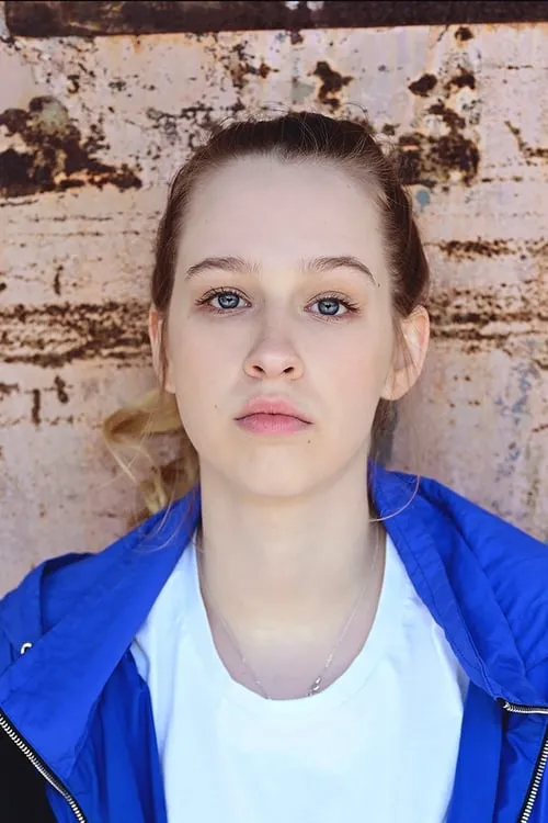 Lisette Holdack ha trabajado con Luise Emilie Tschersich en 1 ocasiones