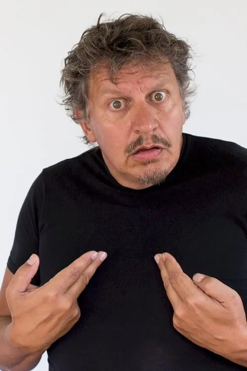 Josef Griesser ha trabajado con Lukas Lobis en 1 ocasiones