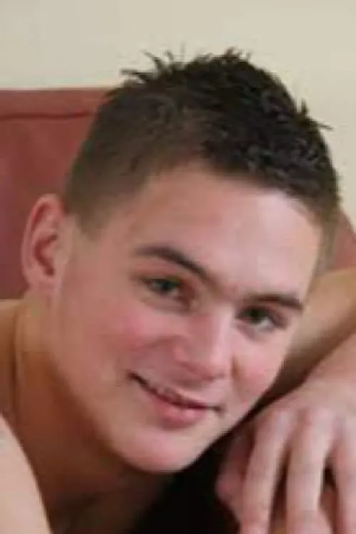 Lukas Stern interpretando a