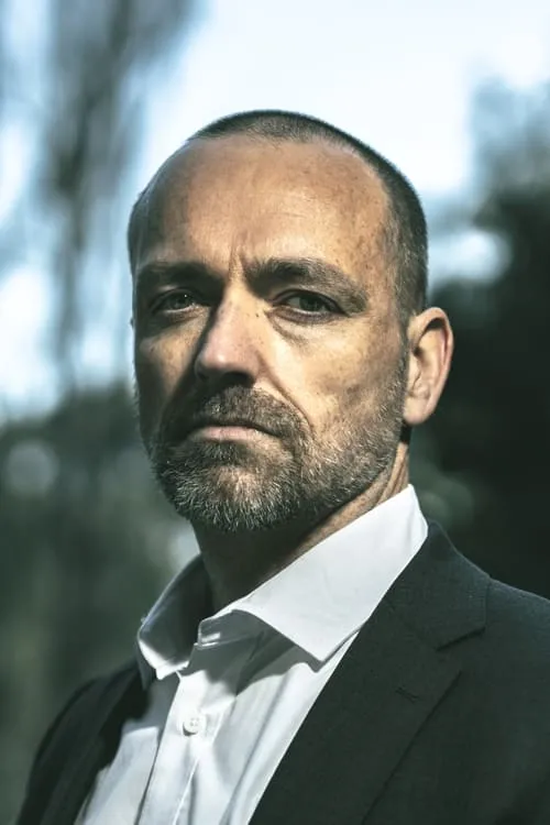 Bryan Pike ha trabajado con Luke Hendrickson en 1 ocasiones