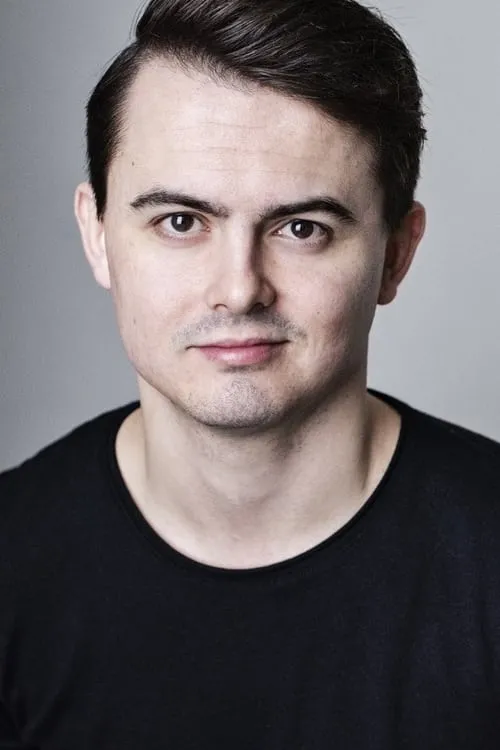 Danielle Steers ha trabajado con Luke Street en 1 ocasiones