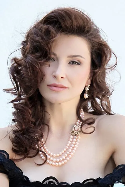 ??astas?a ?afa??a ????d? ha trabajado con Luli Bitri en 1 ocasiones