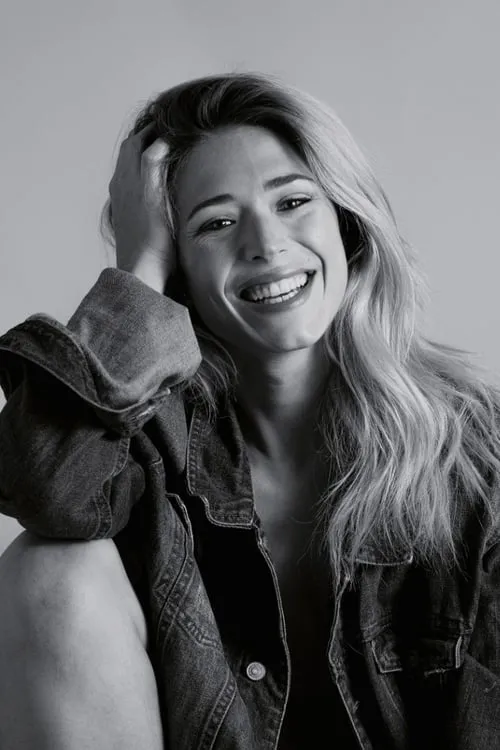 Lydia Ramírez interpretando a