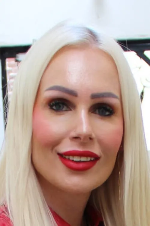 Lana Lush ha trabajado con Lynn Lynx en 1 ocasiones