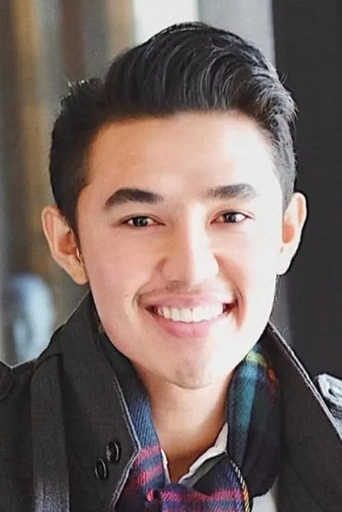 Rahmet Ababil ha trabajado con M. Fahri Azmi en 2 ocasiones