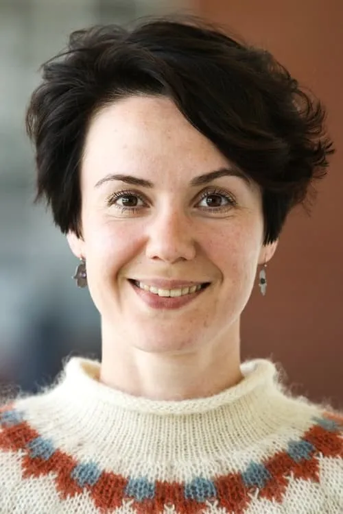 Maarja Mitt-Pichen interpretando a Regina