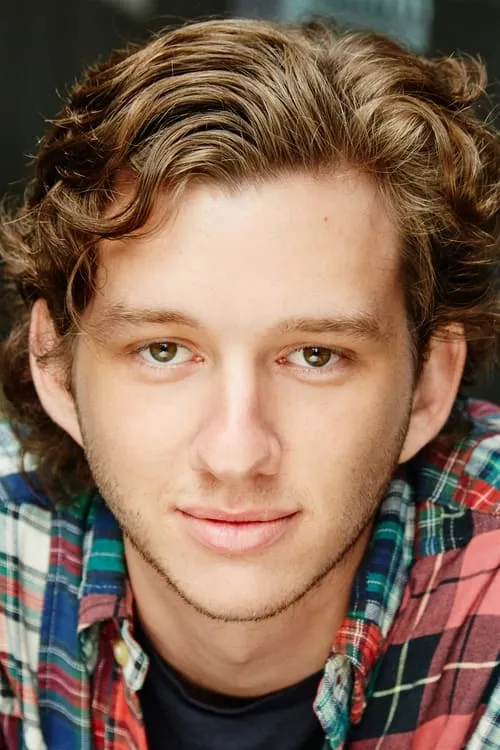 Xenia Goodwin ha trabajado con Mackenzie Fearnley en 1 ocasiones