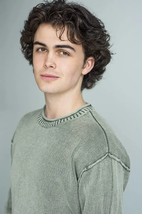 Maclean Fish en su biografía y filmografía