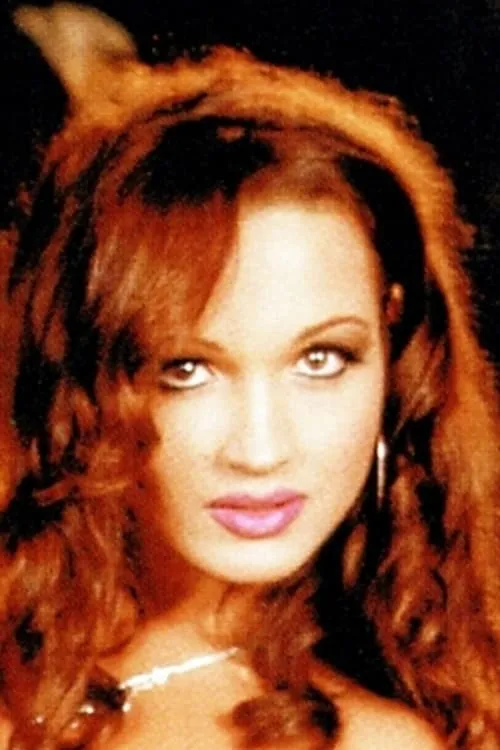 Joaly ha trabajado con Madalina Ray en 2 ocasiones