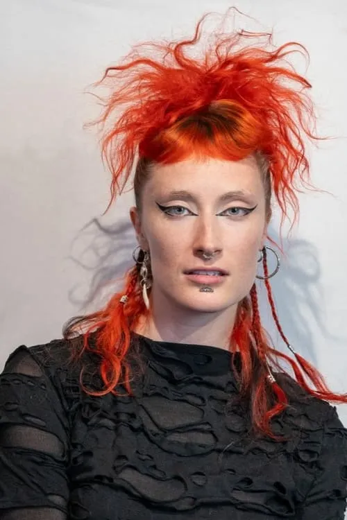 Emma Portner ha trabajado con Madaline Riley en 1 ocasiones