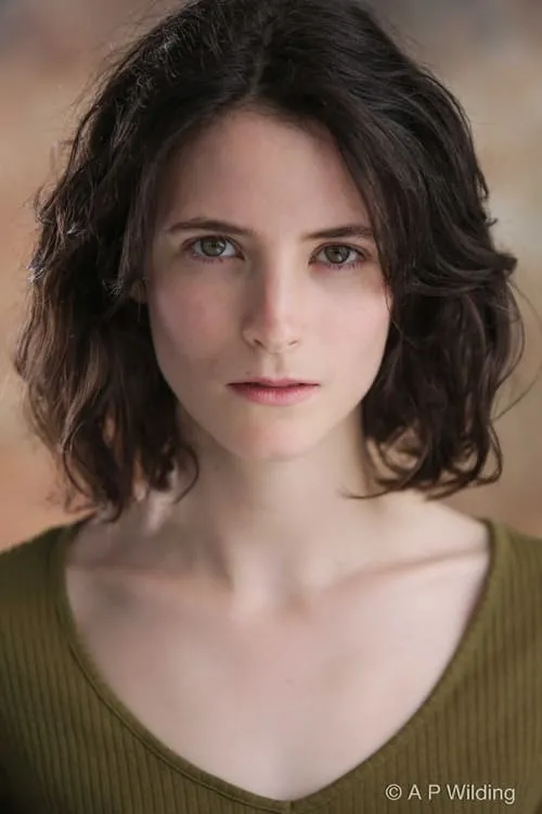 Jennifer Claire ha trabajado con Madeleine Magee Carr en 1 ocasiones