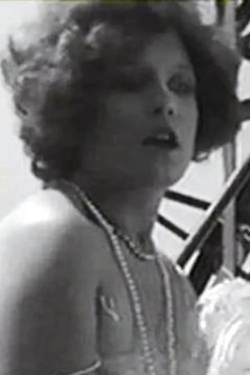 Myla Seller ha trabajado con Madeleine Rodrigue en 1 ocasiones