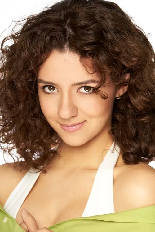 Christine Bortolin ha trabajado con Madeline Rose Kelly en 1 ocasiones