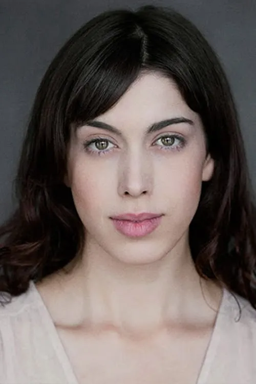 Sydney Brower ha trabajado con Maeve Bluebell Wells en 1 ocasiones