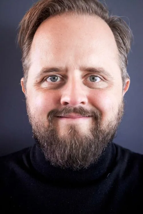 Magnus Millang interpretando a Oleg Lebedev