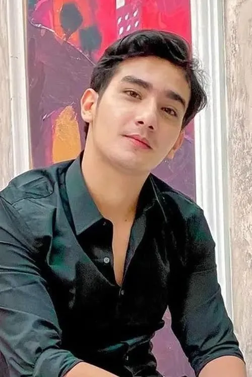 Kris Anjar ha trabajado con Mahdy Reza en 1 ocasiones