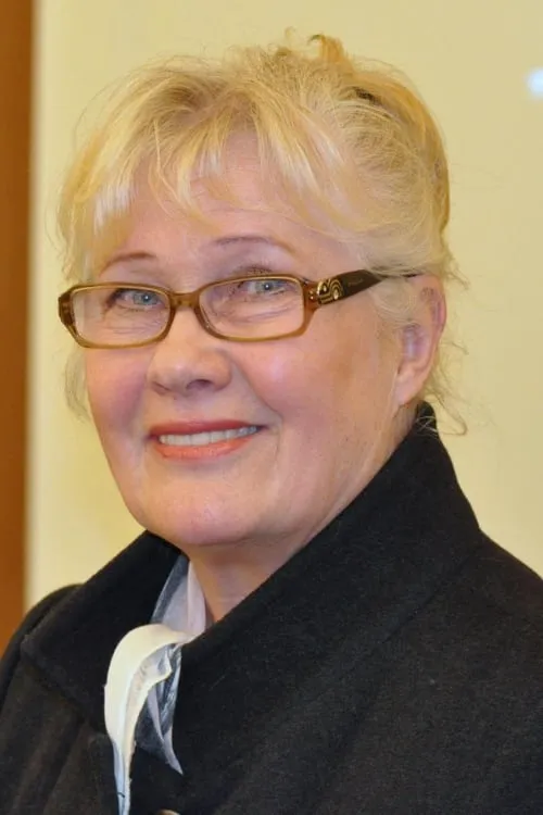 Maija-Liisa Peuhu interpretando a downstairs neighbour