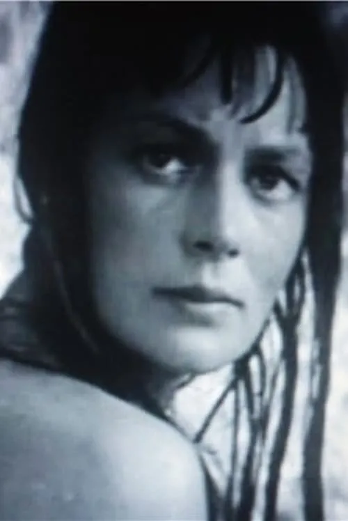 Maija Seržāne interpretando a