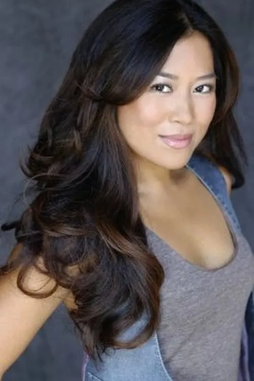 Michael Weiss ha trabajado con Maisie Pacia en 1 ocasiones