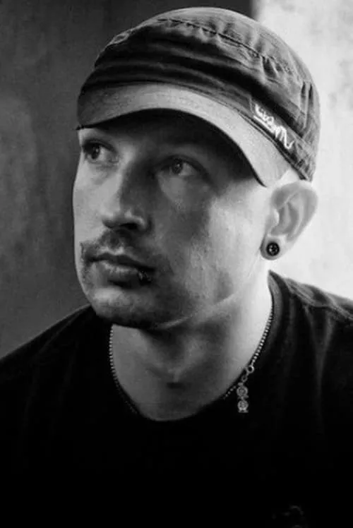 Armin Pajula ha trabajado con Maksim Podolski en 1 ocasiones