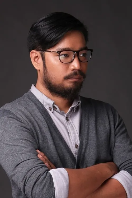 Malay Javier interpretando a Pare