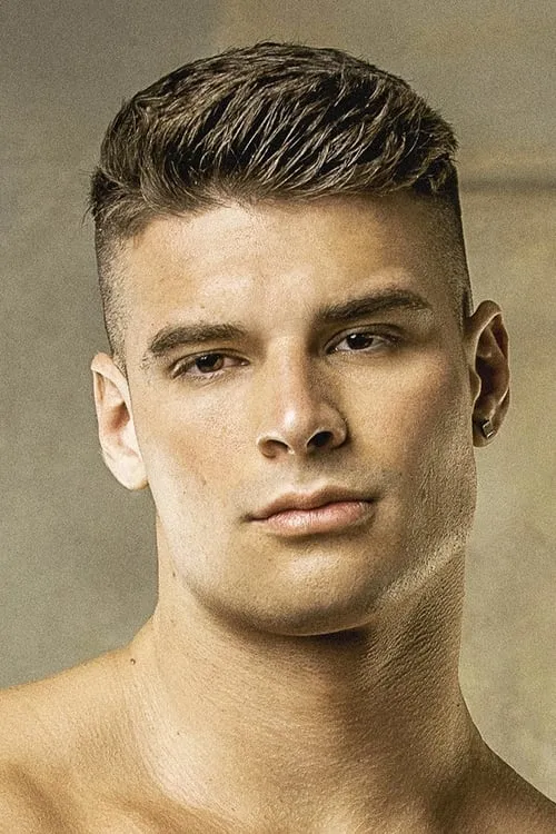 Skyy Knox ha trabajado con Malik Delgaty en 5 ocasiones