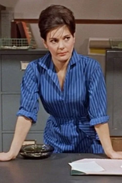 Graham Curnow ha trabajado con Malou Pantera en 1 ocasiones