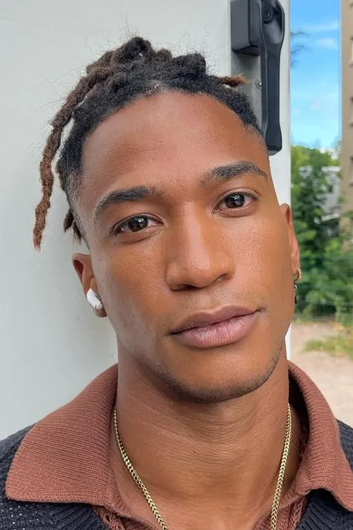 Lamin Leroy Gibba ha trabajado con Mamara Gan en 1 ocasiones