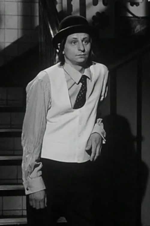 Harun Farocki ha trabajado con Manfred Blank en 3 ocasiones