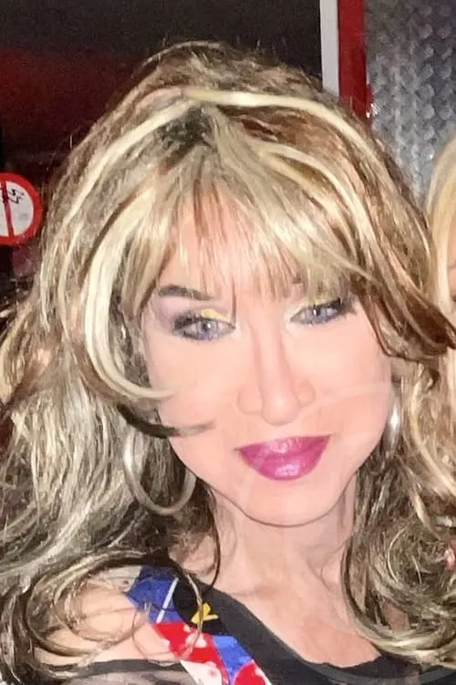 ?ß?? Sß?t???? ha trabajado con Mania Lembesi en 1 ocasiones