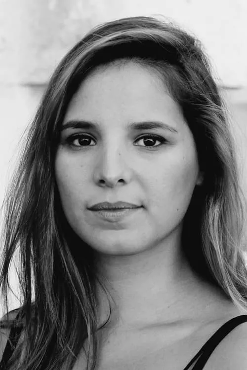 Manika Auxire interpretando a Cindy