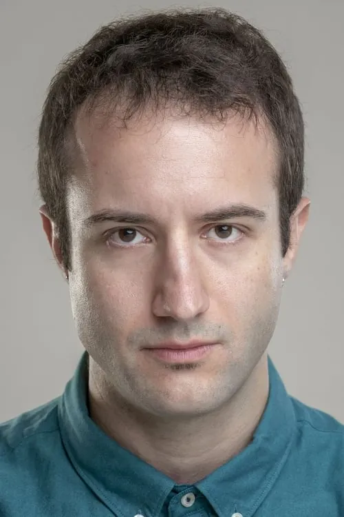 Alex Jallow ha trabajado con Manos Cizek en 1 ocasiones