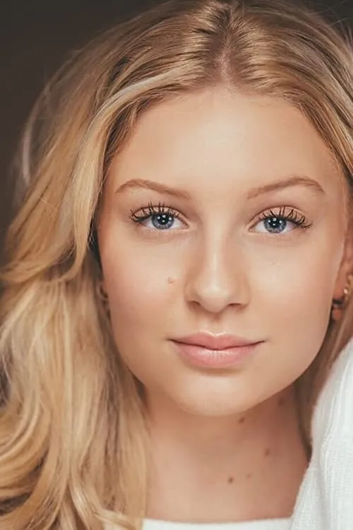 Sanguita Akkrum ha trabajado con Manou Jue Cardoso en 1 ocasiones