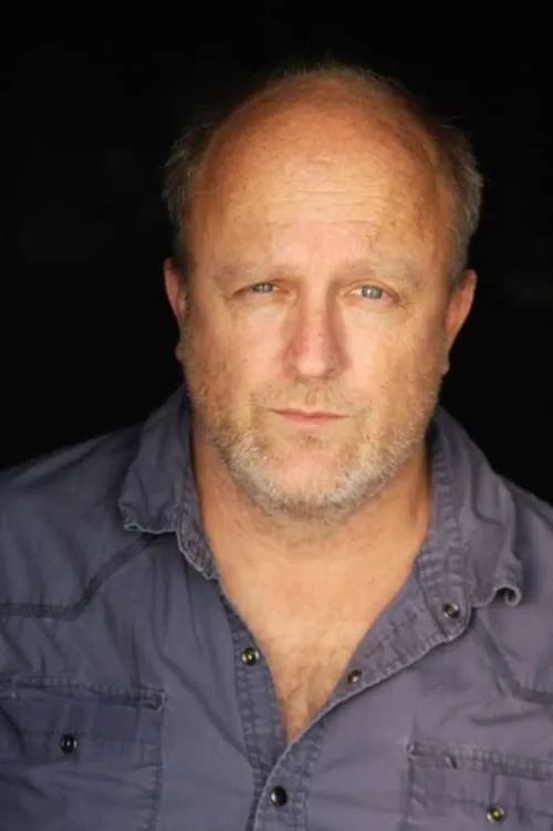 Julie Claire ha trabajado con Marc Ambrose en 1 ocasiones