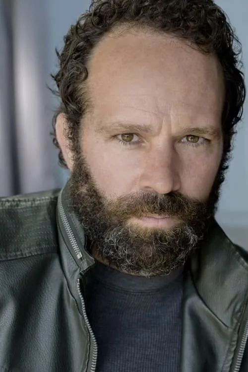 Megan Borkes ha trabajado con Marc Lucia en 1 ocasiones