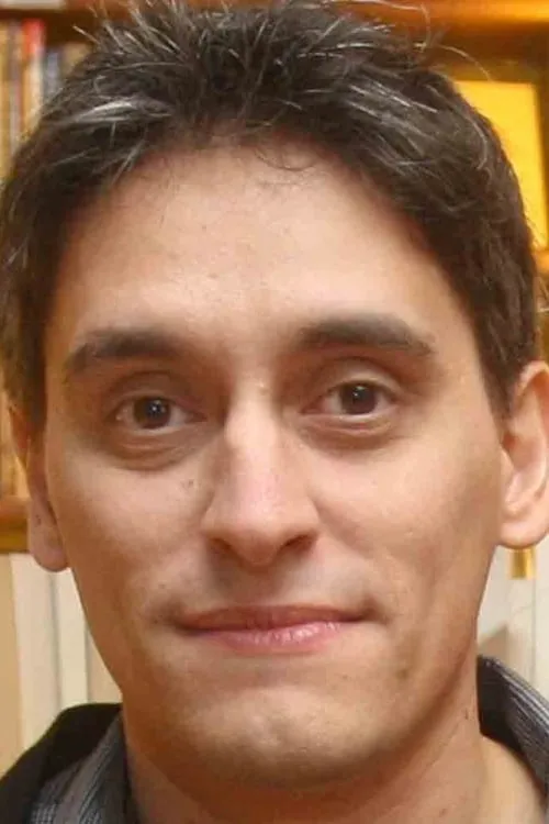 Marcel Barrena interpretando a