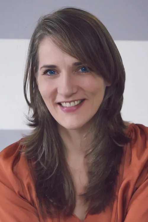 Marcella Braga interpretando a Junkey