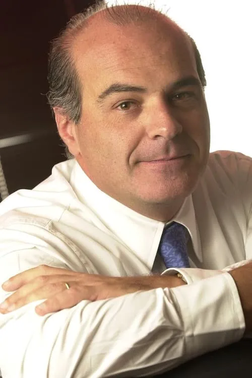 Marcelo de Carvalho — personaje: Self - Host