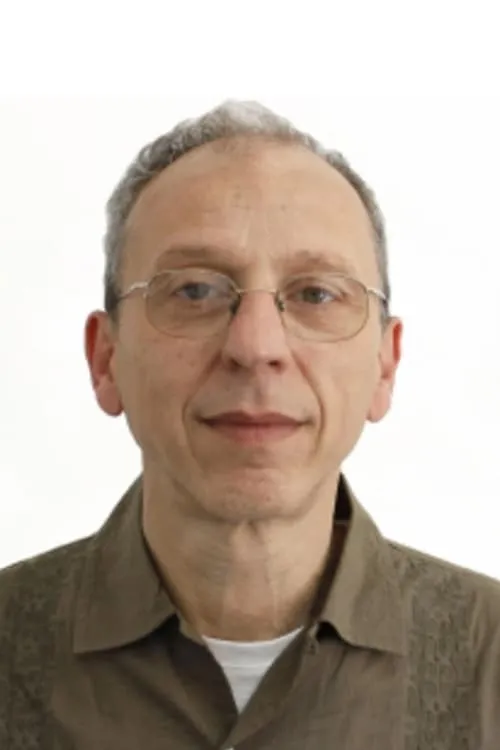 Marcelo Zanelli interpretando a Marcelo Echegoyen