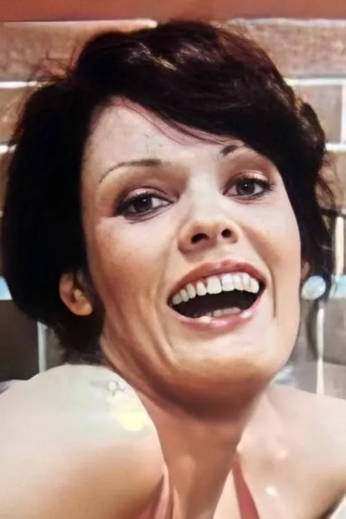 Marcha Grant interpretando a Véronique