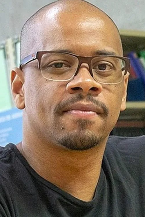 Marcílio Gabriel — personaje: Self - Judge