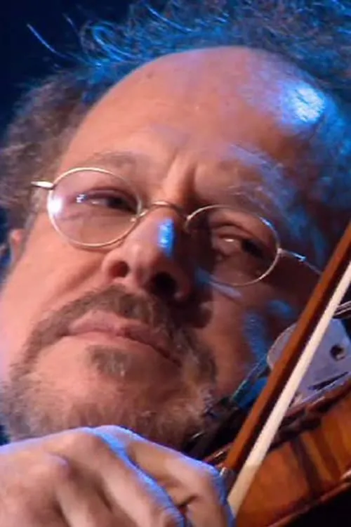 Marcus Viana interpretando a