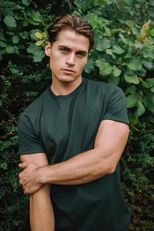 Marek Lichtenberg interpretando a Vince