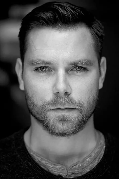 Holly Earl ha trabajado con Marek Oravec en 1 ocasiones